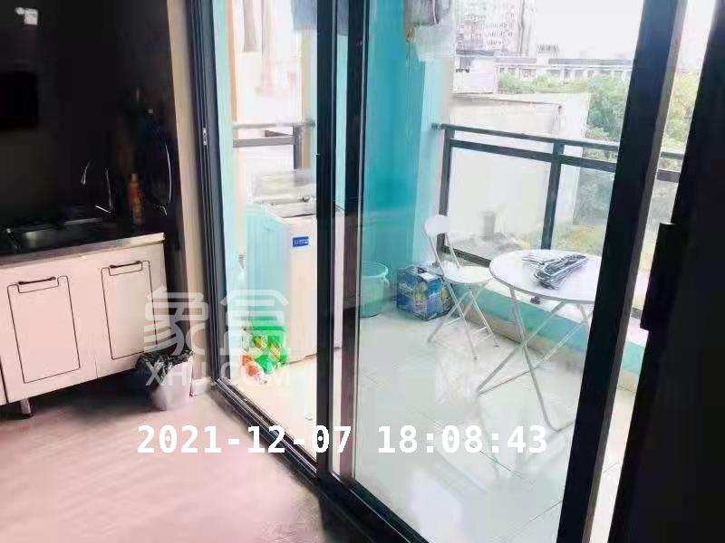 建发中央公园（建发美地）  1室1厅1卫    1000.0元/月室内图