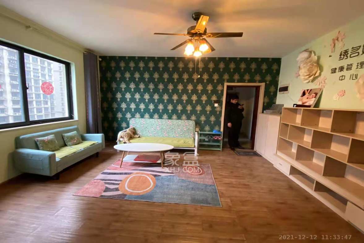 阳光锦城  3室2厅2卫    3200.0元/月 阳光锦城  3室2厅2卫    3200.0元/月室内图