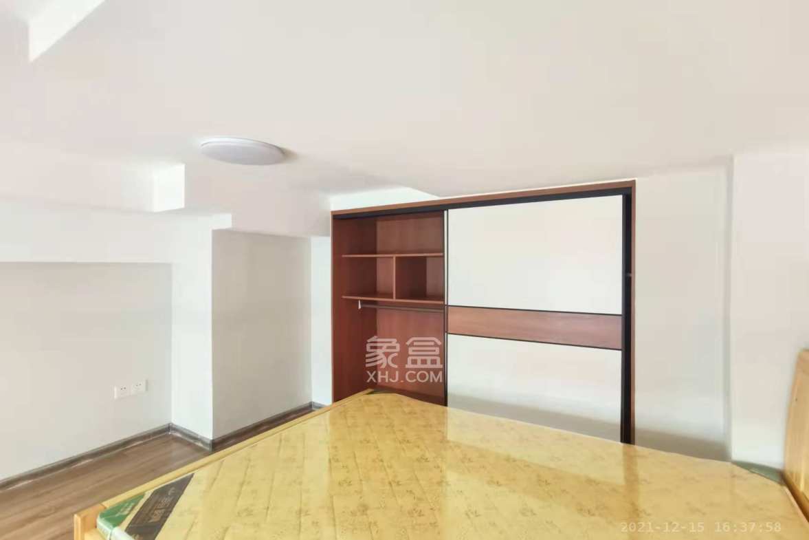 芙蓉万国城MOMA（卓越汇富苑）  1室1厅1卫    1500.0元/月室内图