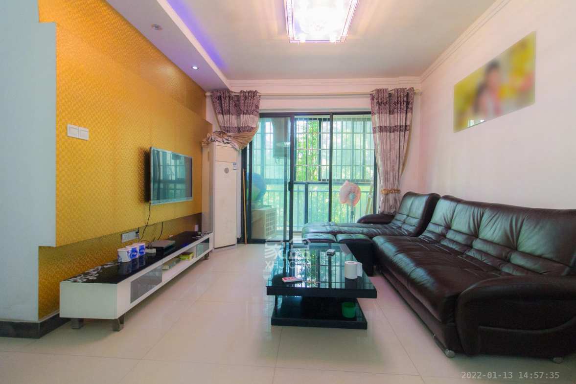 莱茵城 3室2厅2卫 2200.0元/月 莱茵城 3室2厅2卫 2200.0元/月室内图