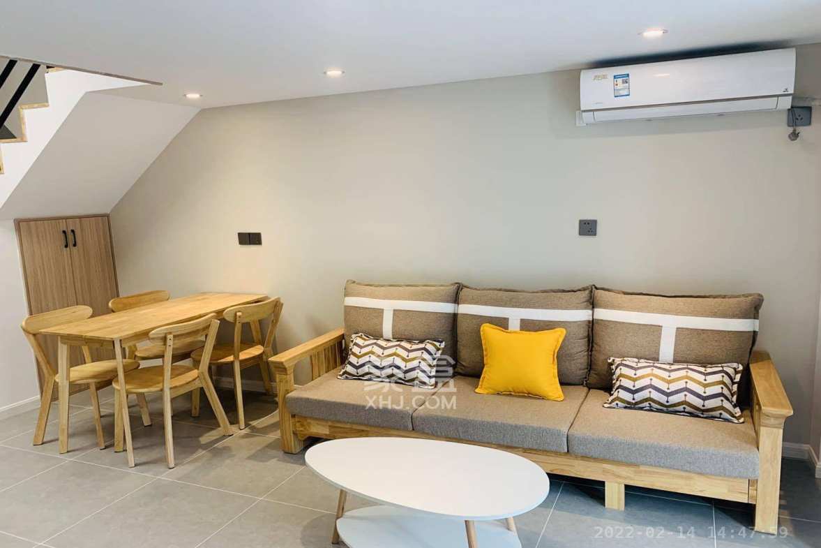 裕天国际商汇中心  2室1厅1卫    2600.0元/月 裕天国际商汇中心  2室1厅1卫    2600.0元/月室内图