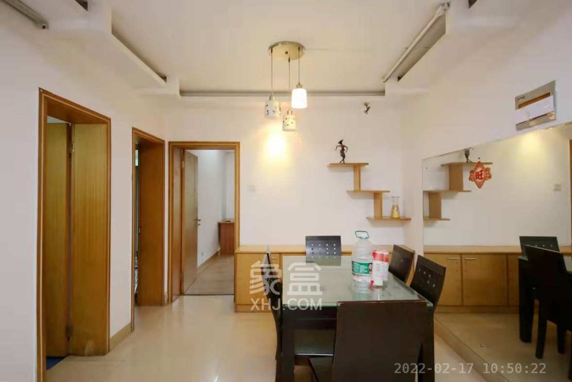 绕城家园  3室2厅1卫    2000.0元/月室内图