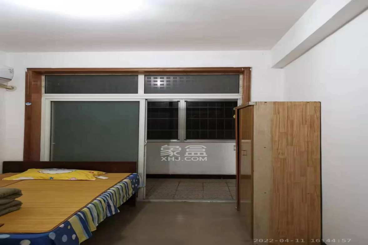 滨湖小区（湖南农业大学）  3室2厅1卫    2000.0元/月室内图