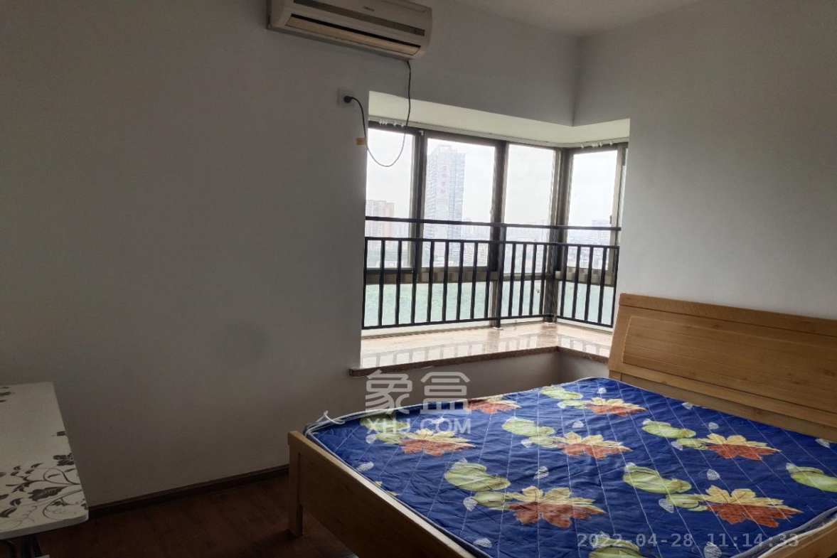 珈鼎城（泊富骊庭）  3室2厅1卫    2000.0元/月室内图