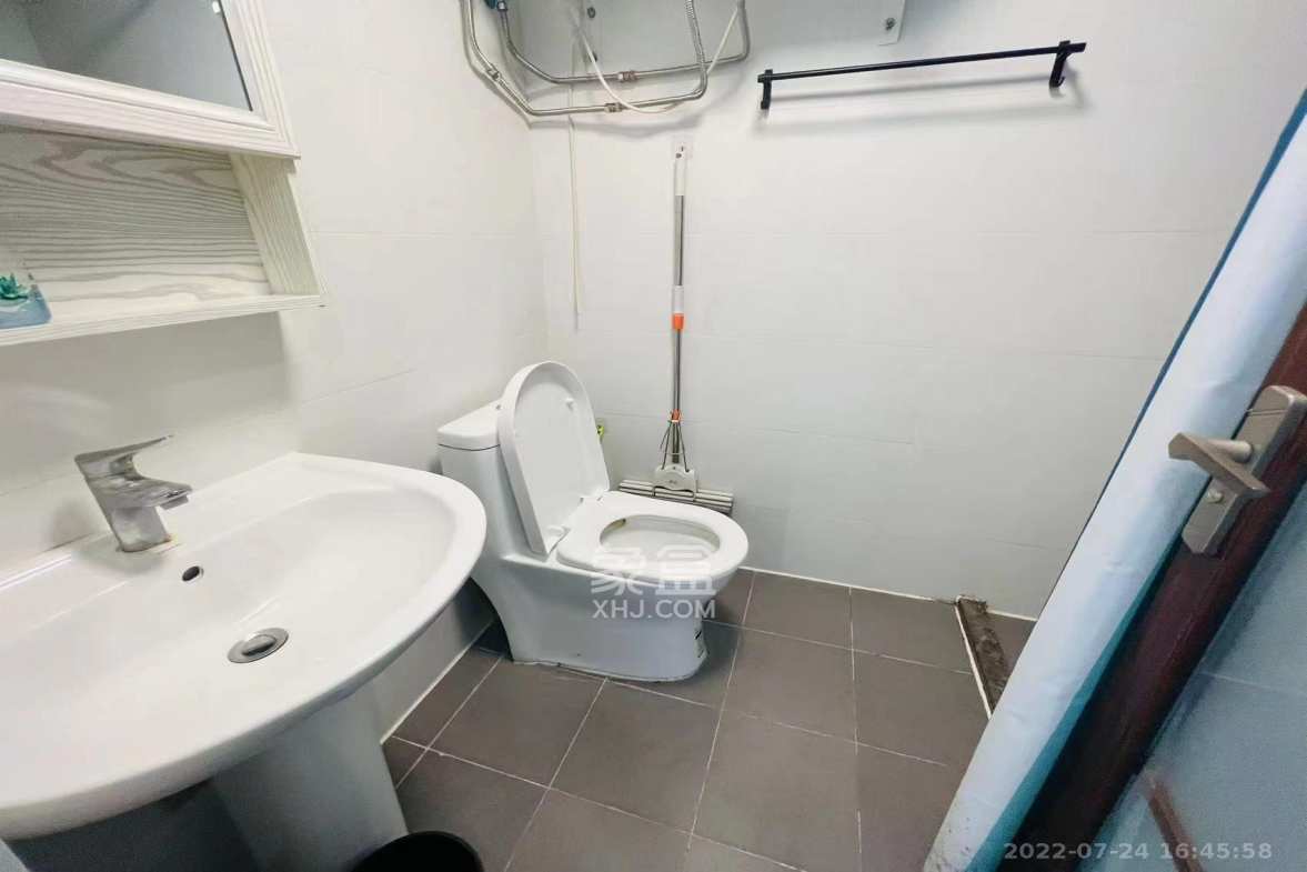 龙湖水晶郦城  1室1厅1卫    1650.0元/月室内图