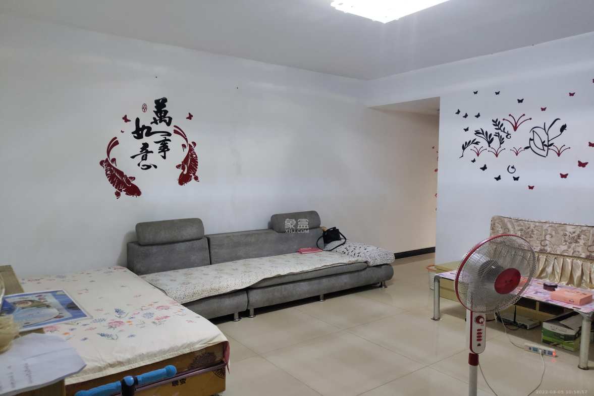 君悦紫园 1室1厅1卫 2200.0元/月 君悦紫园 1室1厅1卫 2200.0元/月室内图