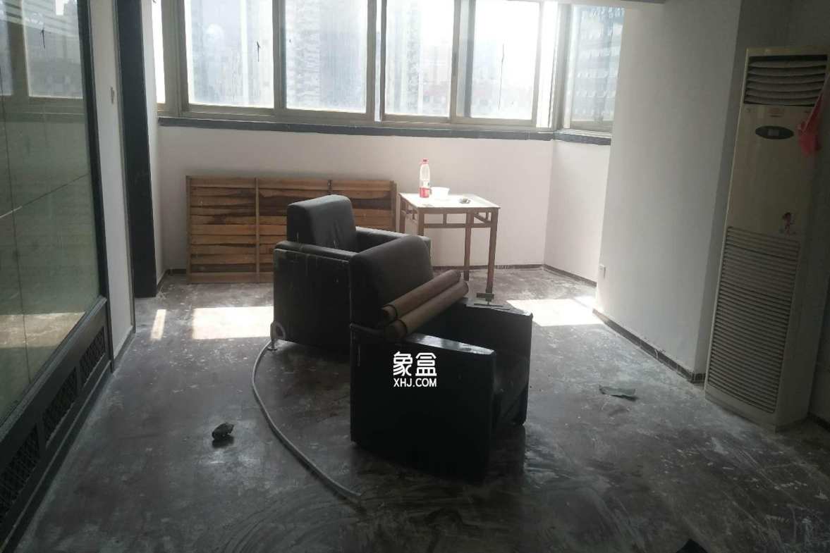 东成大厦  2室2厅1卫    3300.0元/月室内图1