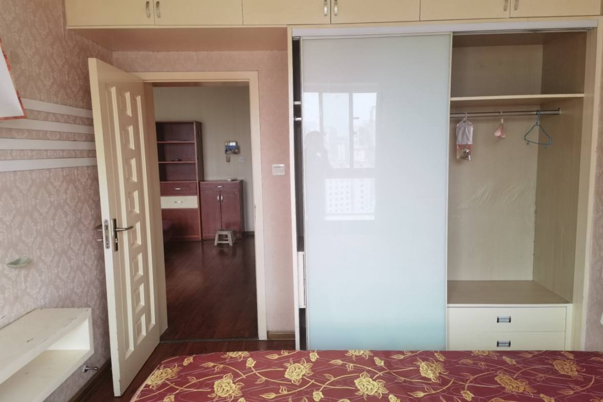 白沙晶城  1室1厅1卫   1900.00元/月户型图