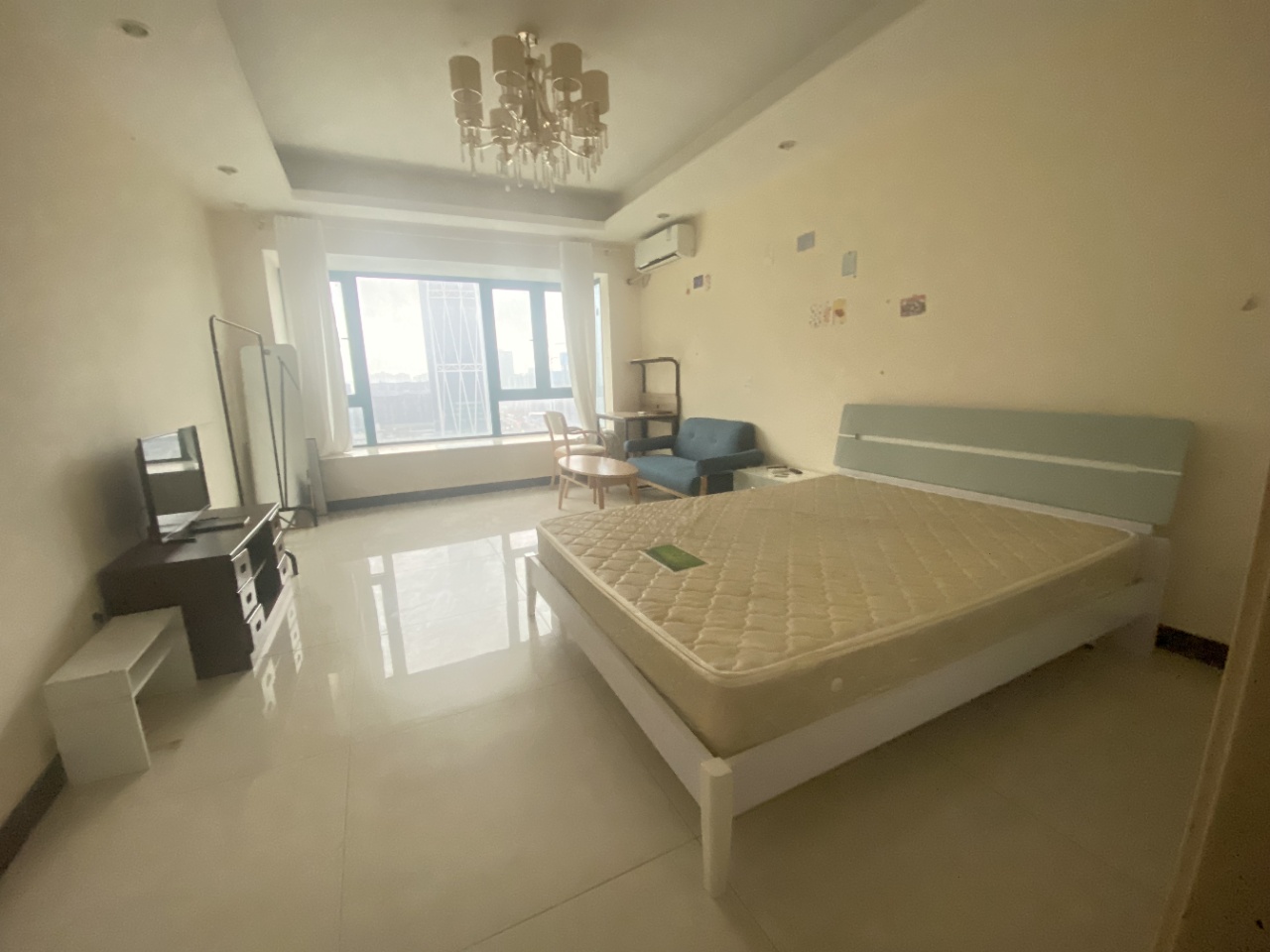 恒大御景湾  1室1厅1卫    1800.0元/月