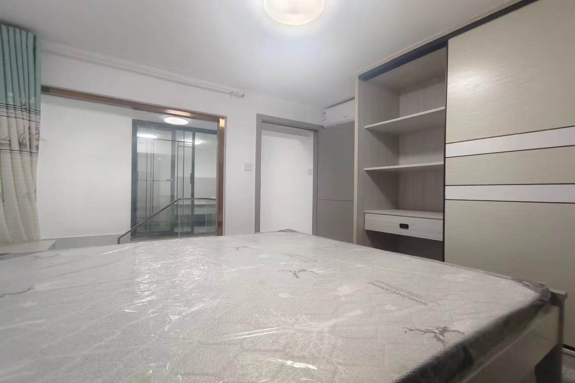 中国铁建湘语梅溪  2室2厅2卫    2100.0元/月户型图