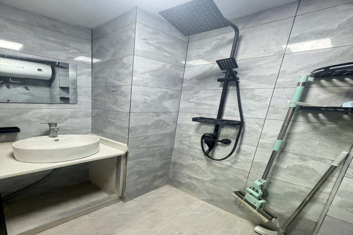 中南国际眼镜城（中伟商业中心）  1室1厅1卫    1500.0元/月户型图