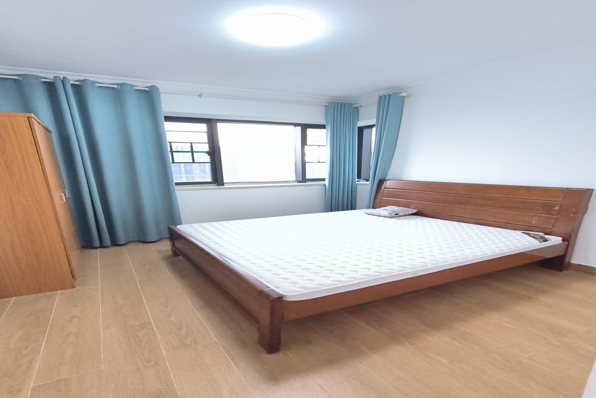 万国城（当代满庭春MOMA）三期  4室2厅2卫    600.0元/月室内图1