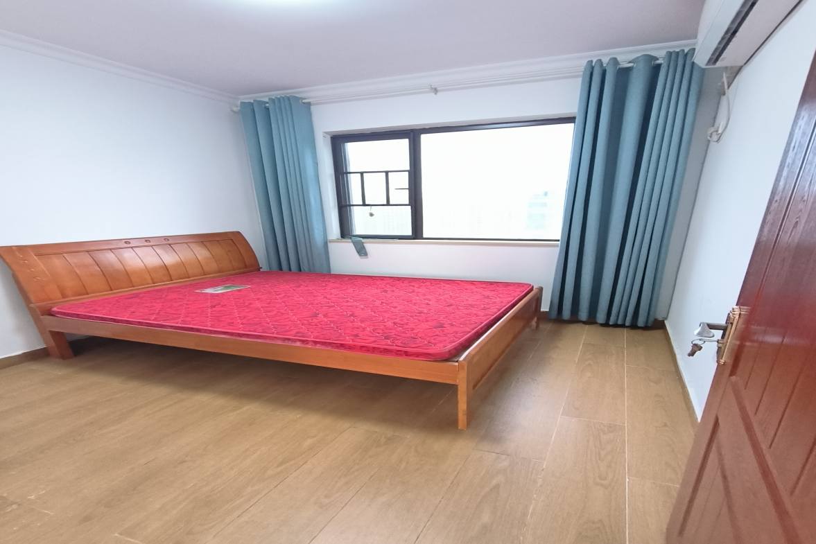 万国城（当代满庭春MOMA）三期  4室2厅2卫    600.0元/月户型图