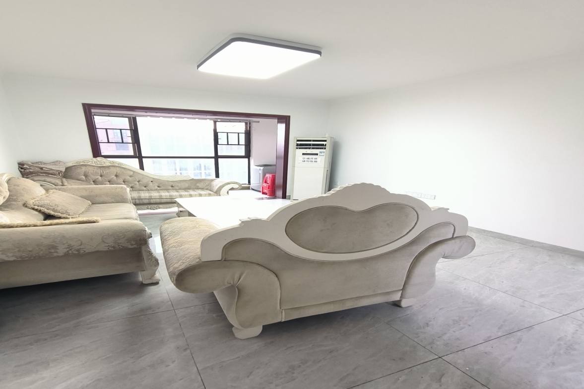 万国城（当代满庭春MOMA）三期  4室2厅2卫    600.0元/月户型图