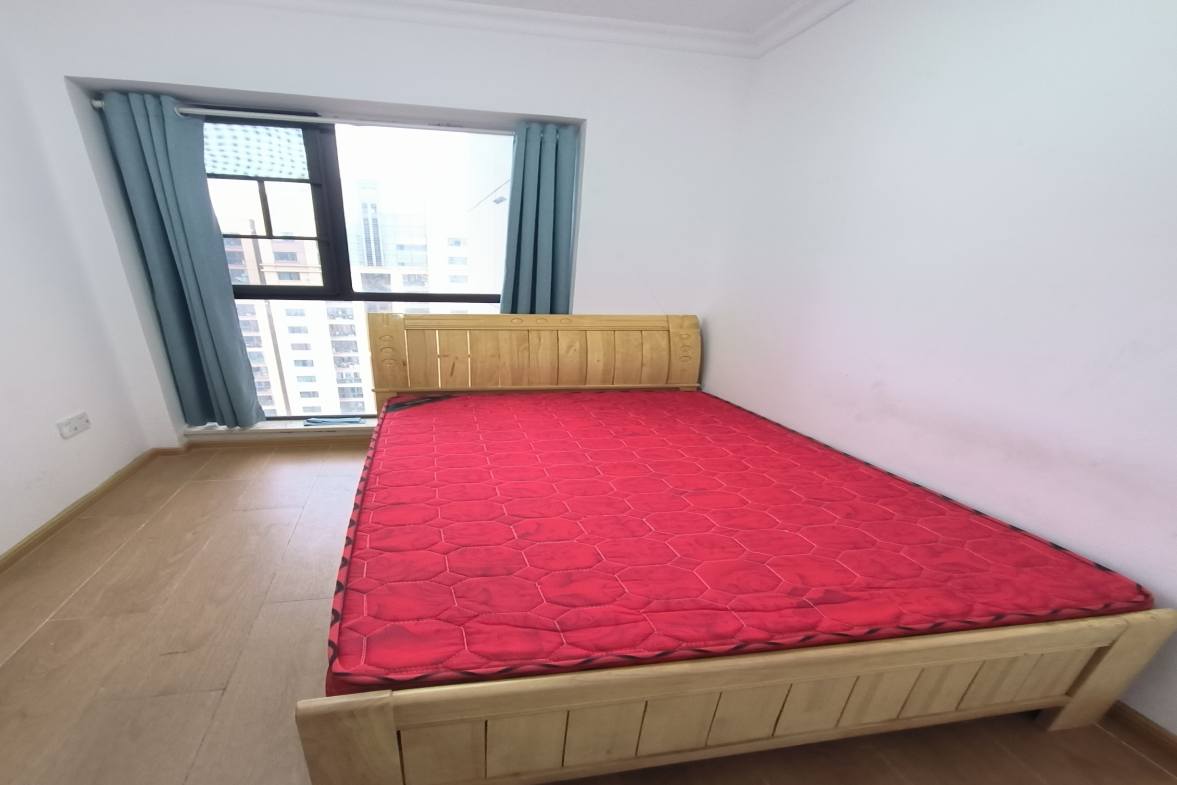 万国城（当代满庭春MOMA）三期  4室2厅2卫    600.0元/月户型图