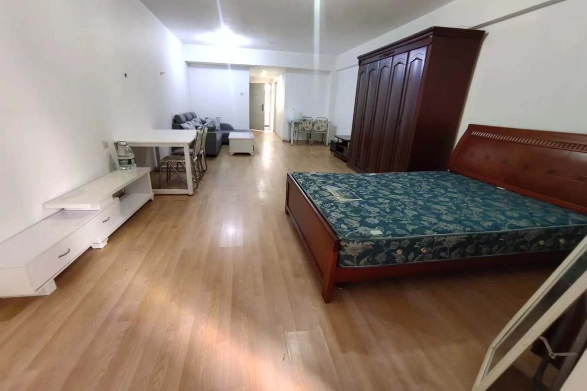 阳光100二期 1室1厅1卫 1600.0元/月 阳光100二期 1室1厅1卫 1600.0元/月户型图