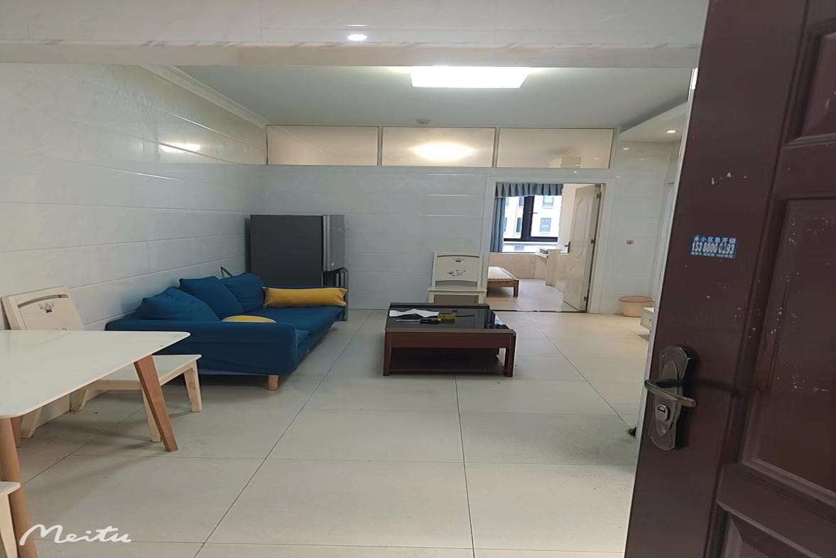 中信凯旋蓝岸(中信新城三期) 2室1厅1卫 1600.0元/月 中信凯旋蓝岸(中信新城三期) 2室1厅1卫 1600.0元/月户型图