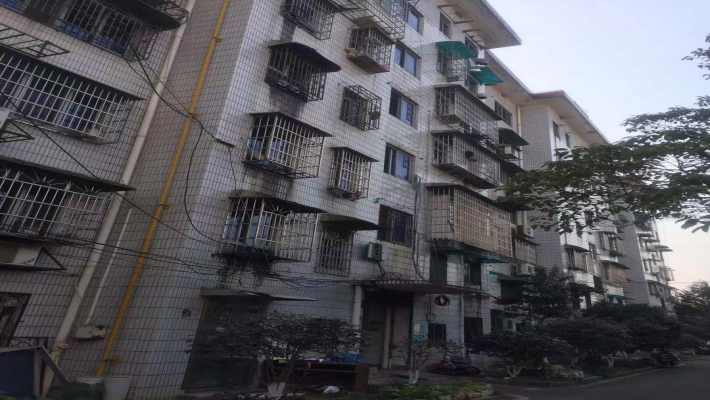 长沙县公安局交通警察大队宿舍室内图2