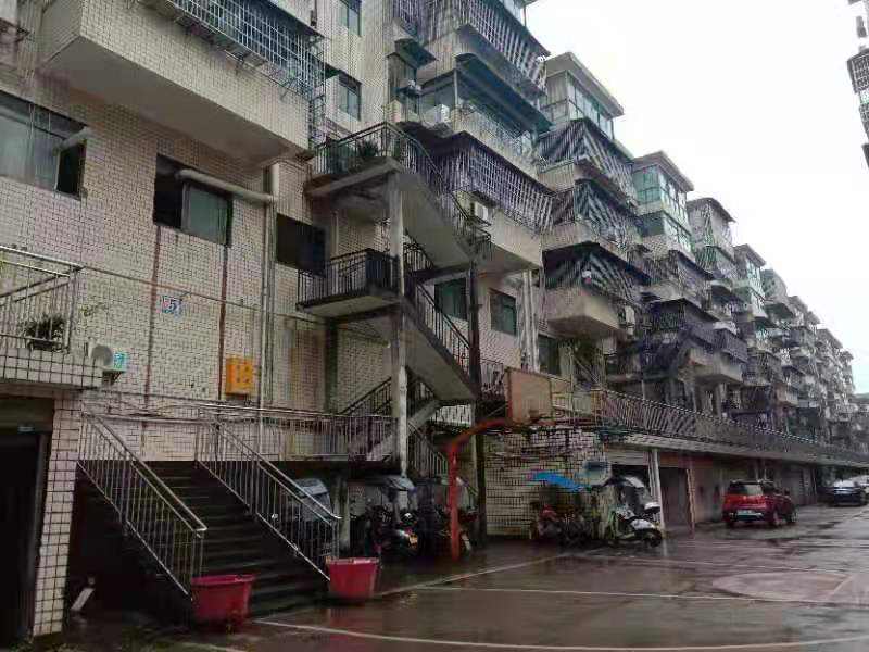 丽景花园  4室2厅2卫   72.80万小区图