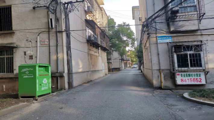南华大学南校北门家属区室内图2