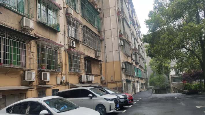 电影公司家属院室内图2