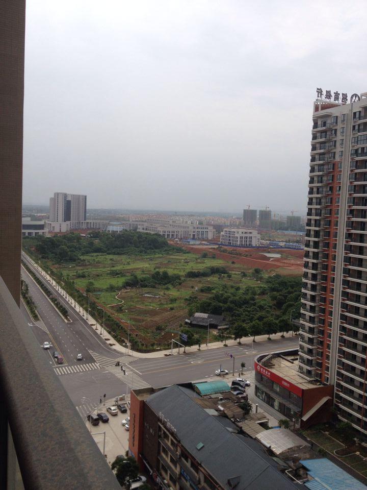 联诚国际城 3室2厅2卫 48.0万