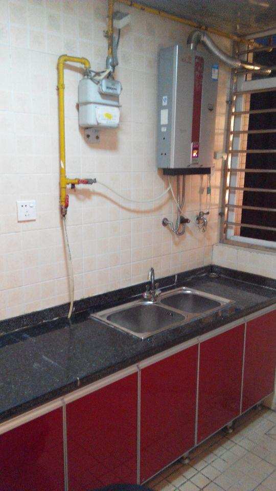 尚房国际  2室1厅1卫    60.0万客厅