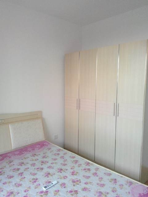 馨光华庭 1室1厅1卫 1500.0元/月 馨光华庭 1室1厅1卫 1500.0元/月户型图