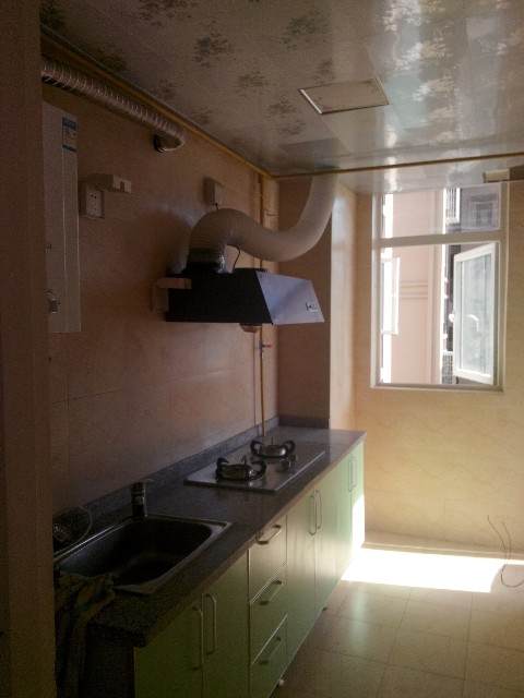 馨光华庭  1室1厅1卫    1400.0元/月室内图