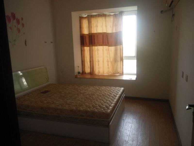 绿地.圣路易名邸一期 2室2厅1卫 2000.0元/月 绿地.圣路易名邸一期 2室2厅1卫 2000.0元/月室内图