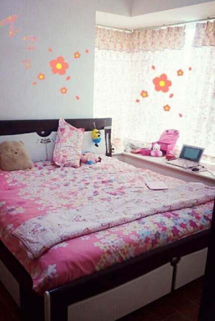 世豪嘉柏  3室2厅1卫    2200.0元/月户型图