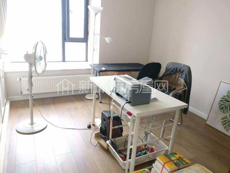 成都天府世家  5室2厅1卫    8000.0元/月室内图