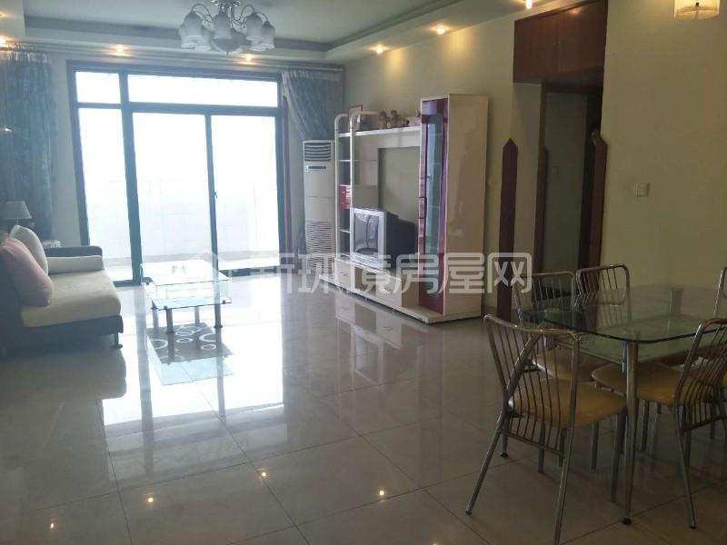 香格里拉 2室2厅1卫 2000.0元/月 香格里拉 2室2厅1卫 2000.0元/月室内图