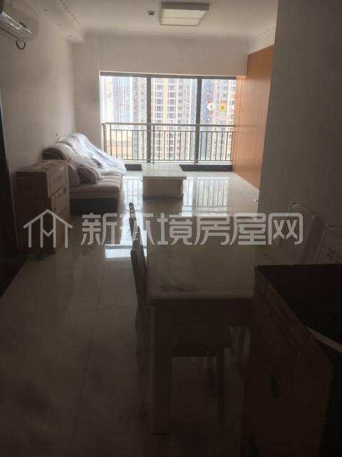 蜀都中心一期 3室2厅1卫 4500.0元/月 蜀都中心一期 3室2厅1卫 4500.0元/月室内图