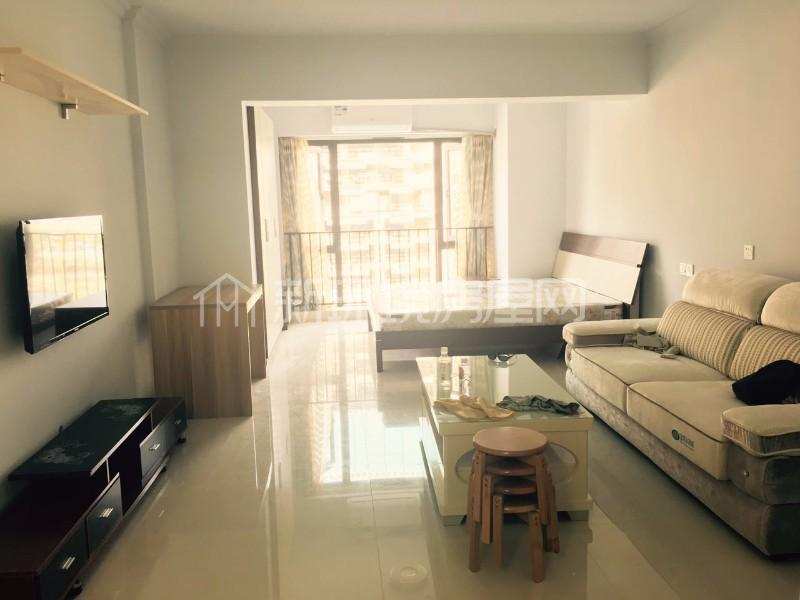 保利星座  1室1厅1卫    1500.0元/月室内图