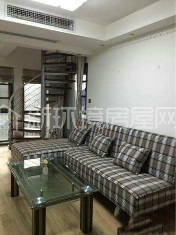 南湖半岛 2室2厅2卫 2000.0元/月 南湖半岛 2室2厅2卫 2000.0元/月户型图