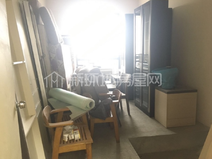 建发金沙里  4室2厅2卫   450.00万客厅