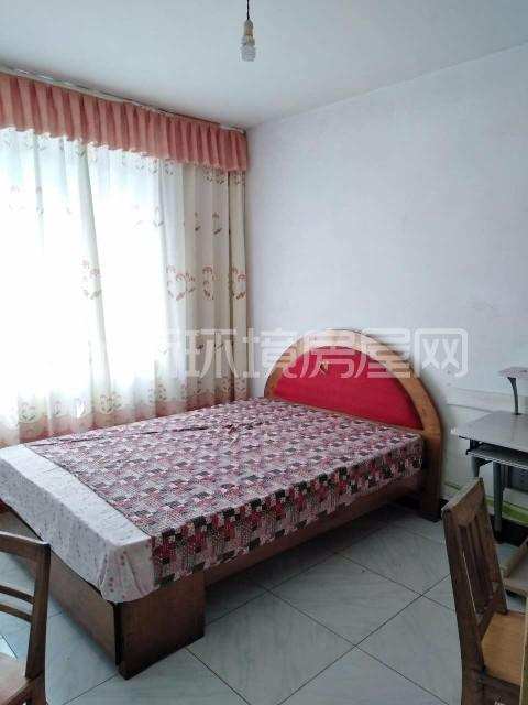 贝森兴苑一期  3室1厅1卫    2000.0元/月户型图