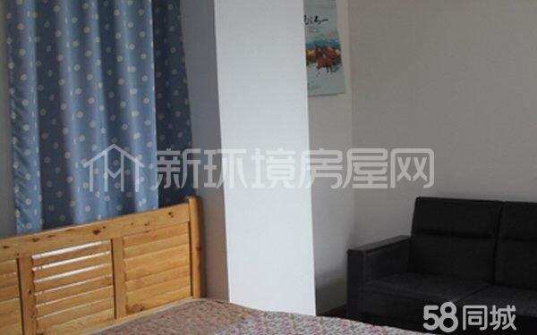 天韵金沙  4室2厅2卫    3800.0元/月户型图