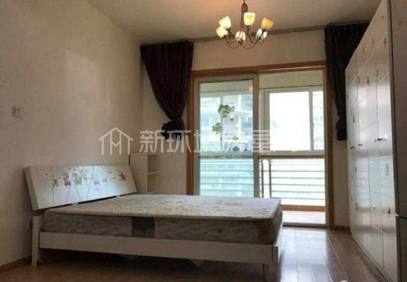 天鹅湖花园  1室1厅1卫   2400.00元/月室内图