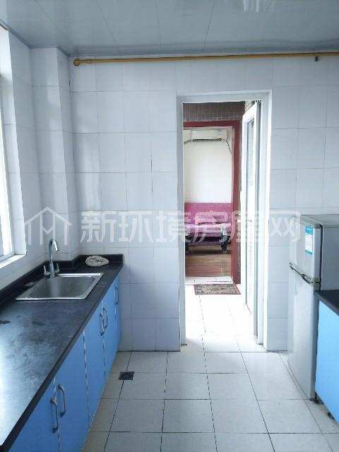 航天佳苑  1室1厅1卫    1300.0元/月室内图