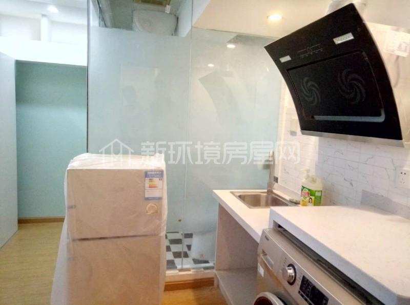 保利星座 1室1厅1卫 1500.0元/月 保利星座 1室1厅1卫 1500.0元/月室内图