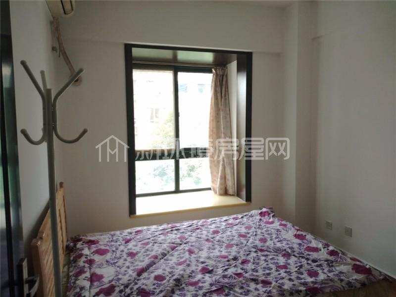 生活立方 1室1厅1卫 2200.0元/月 生活立方 1室1厅1卫 2200.0元/月室内图