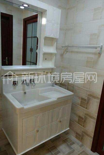 润莱金座  2室1厅1卫    5500.0元/月室内图1