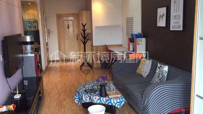 生活立方 1室2厅1卫 2400.0元/月 生活立方 1室2厅1卫 2400.0元/月室内图