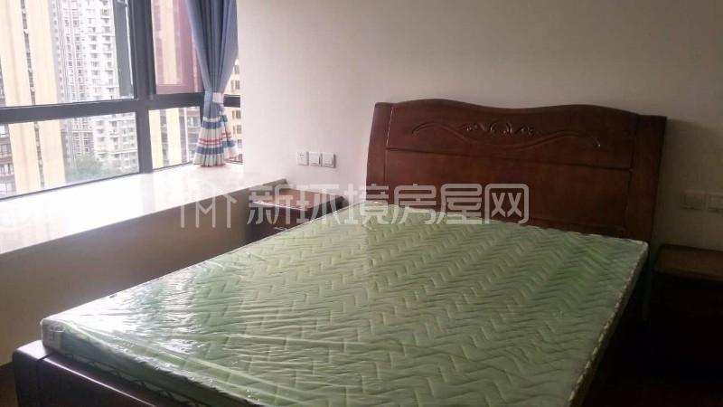 华润凤凰城三期  3室2厅1卫    5000.0元/月室内图