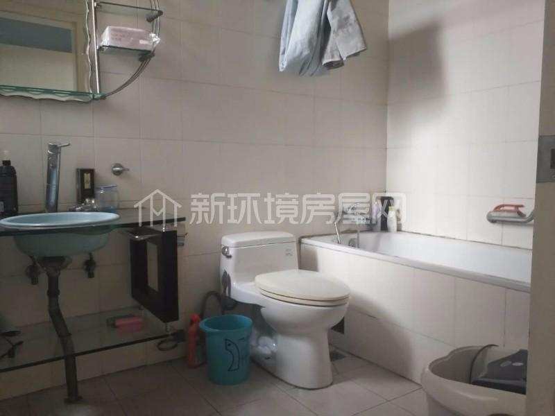 博瑞都市花园  3室2厅1卫    3600.0元/月室内图