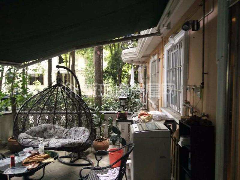 御都花园别墅  4室2厅4卫    9000.0元/月室内图