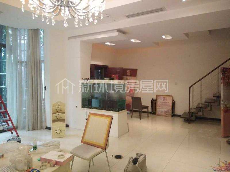 御都花园别墅  4室2厅4卫    9000.0元/月室内图