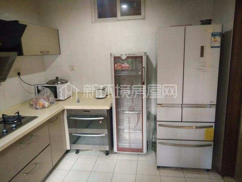 御都花园别墅  4室2厅4卫    9000.0元/月室内图